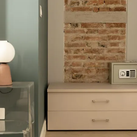 Civico 7 レッジョ・ディ・カラブリア